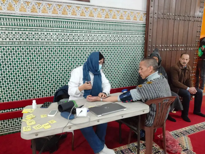 خصاص مهول بالدم يدفع مراكز التحاقن إلى المساجد برمضان