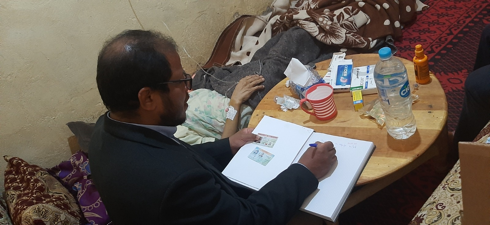 مندوبية الصحة بورزازات تُقرب الخدمات الطبية للأسر المعوزة
