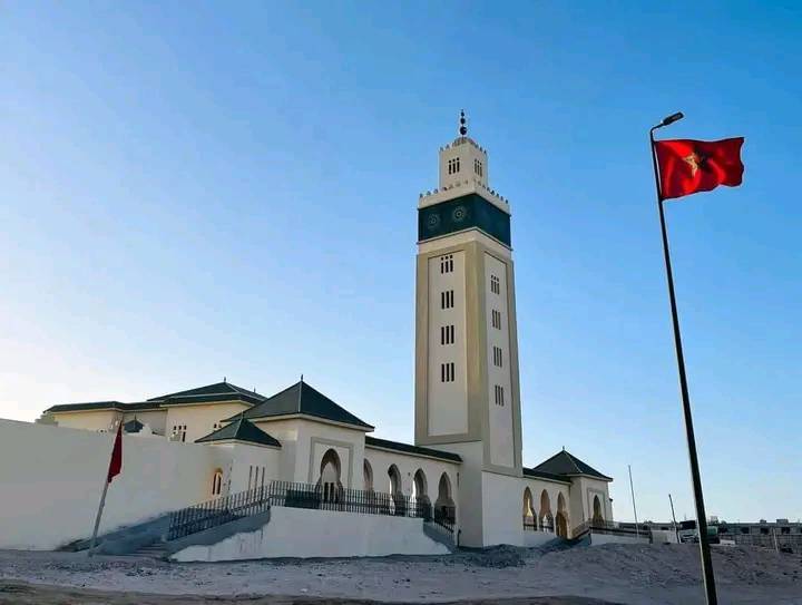 مسجد “الخير” بالكركرات.. صرح ديني جديد يؤثث بوابة المغرب نحو إفريقيا