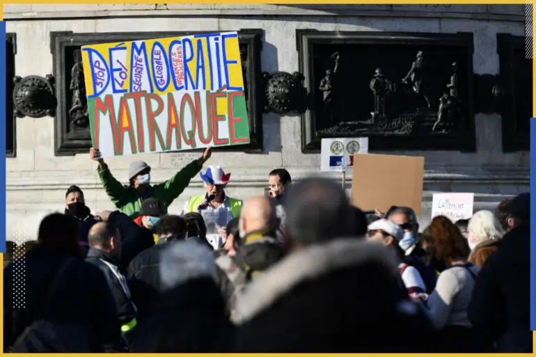 استطلاع: 76% من الفرنسيين يرون أن ديمقراطيتهم “في حالة صحية سيئة”