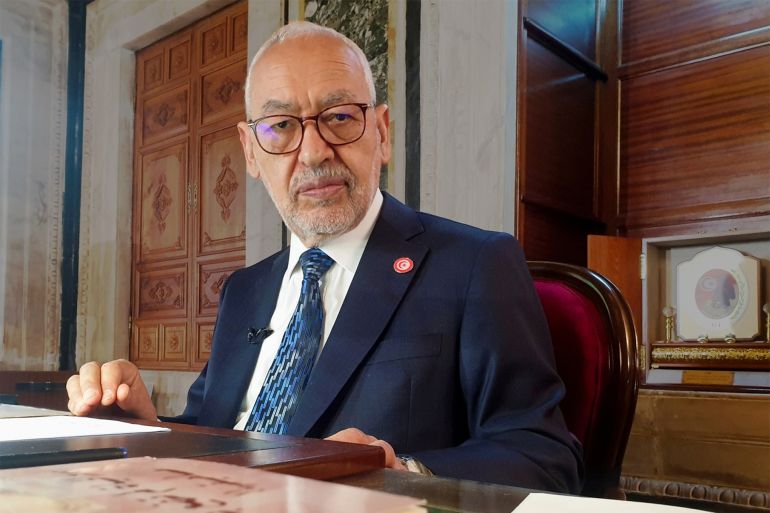 قاضي تحقيق تونسي يأمر بسجن الغنوشي.. والأخير: التهم الموجهة ضدنا “فارغة”