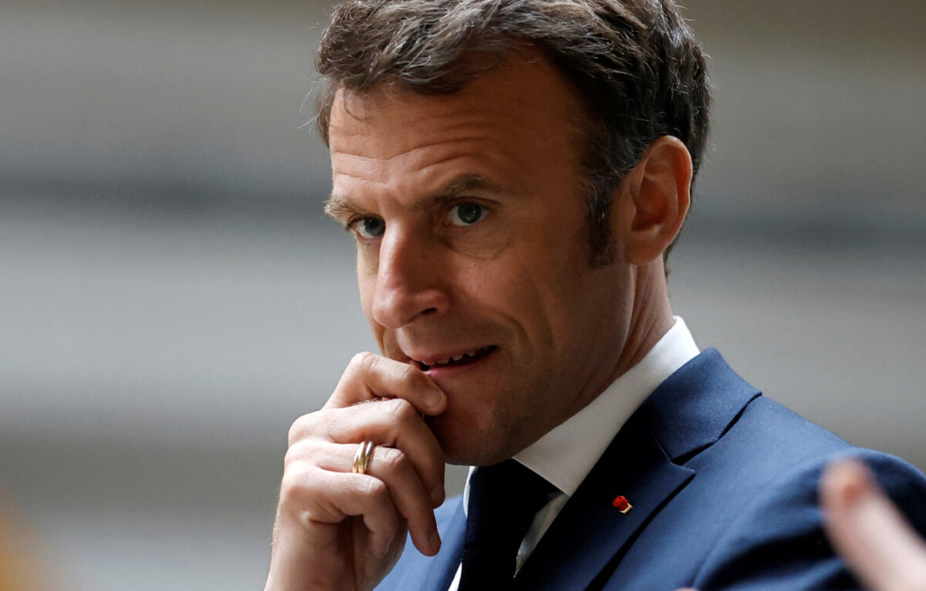 دبلوماسيون فرنسيون ينتقدون موقف ماكرون من قضية غزة