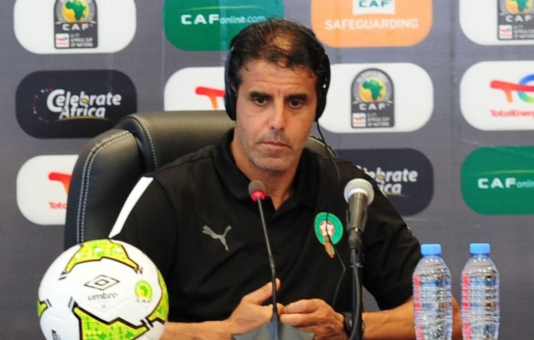 شيبا يرفض تقييم منتخب الجزائر وينفي اطلاعه على كواليس الضغوط التي تعرض لها فتيان الجزائر