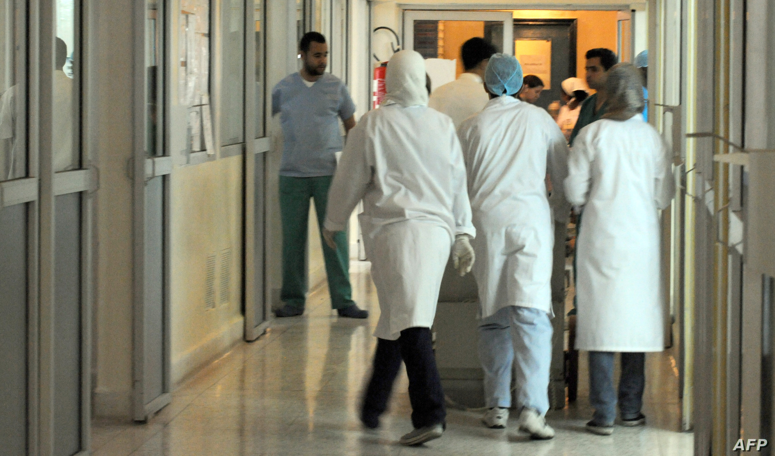 9 ممرضين لكل 10 آلاف نسمة.. المغرب يسجل أدنى معدلات ديموغرافية الطاقم الطبي