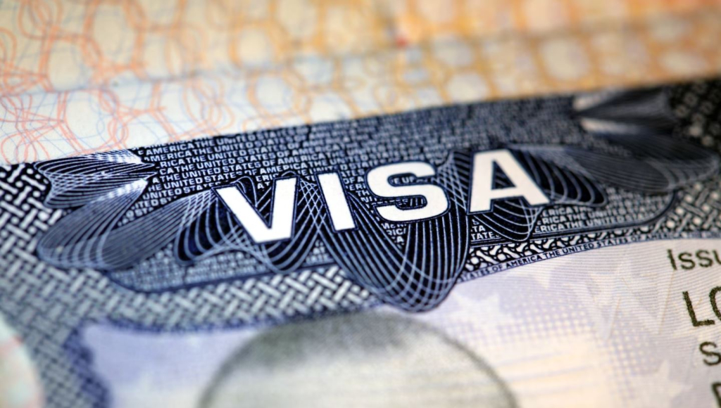 وزارة الخارجية الأمريكية تفرض زيادات في رسوم تأشيرات المغاربة ابتداء من نهاية الشهر