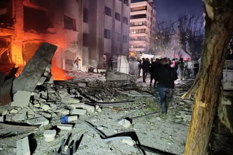 غارات إسرائيلية على محيط دمشق تتسبب في خسائر مادية