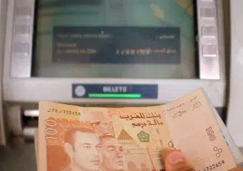 الاطلاع على الحسابات البنكية يُسائل حماية المعطيات ويهدد بتنامي “الكاش”