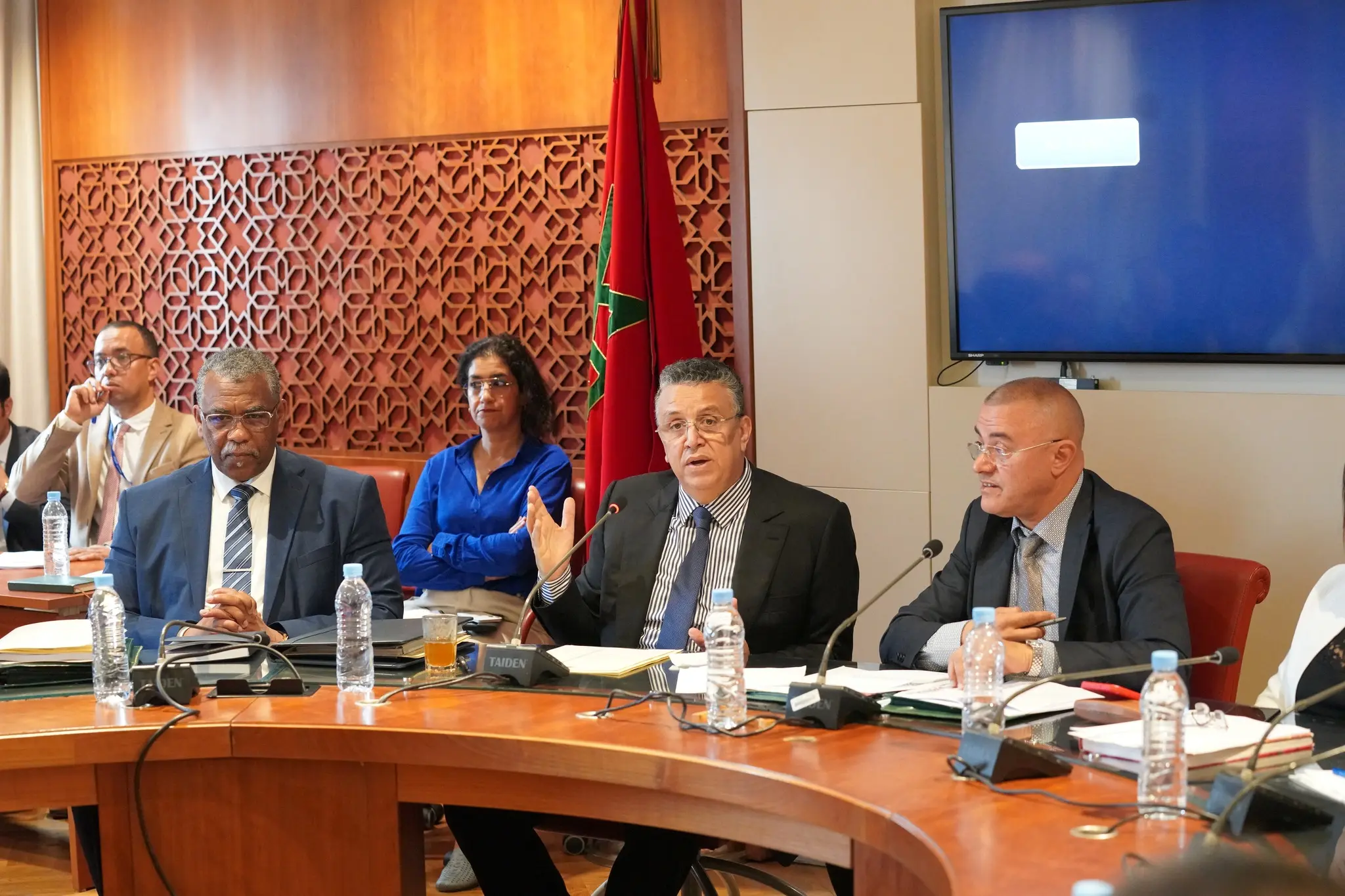 المعارضة ترفض “التحايل” على البرلمان لإرجاع “شراء أيام السجن” لقانون العقوبات البديلة