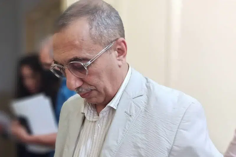 القضاء الجزائري يشدد الحكم على الصحافي إحسان القاضي