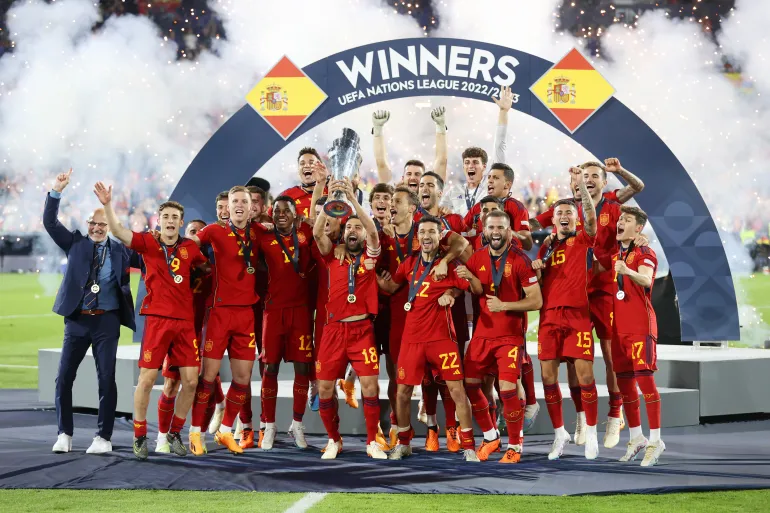 إسبانيا تهزم كرواتيا بركلات الترجيح وتتوج بلقب دوري الأمم الأوروبية