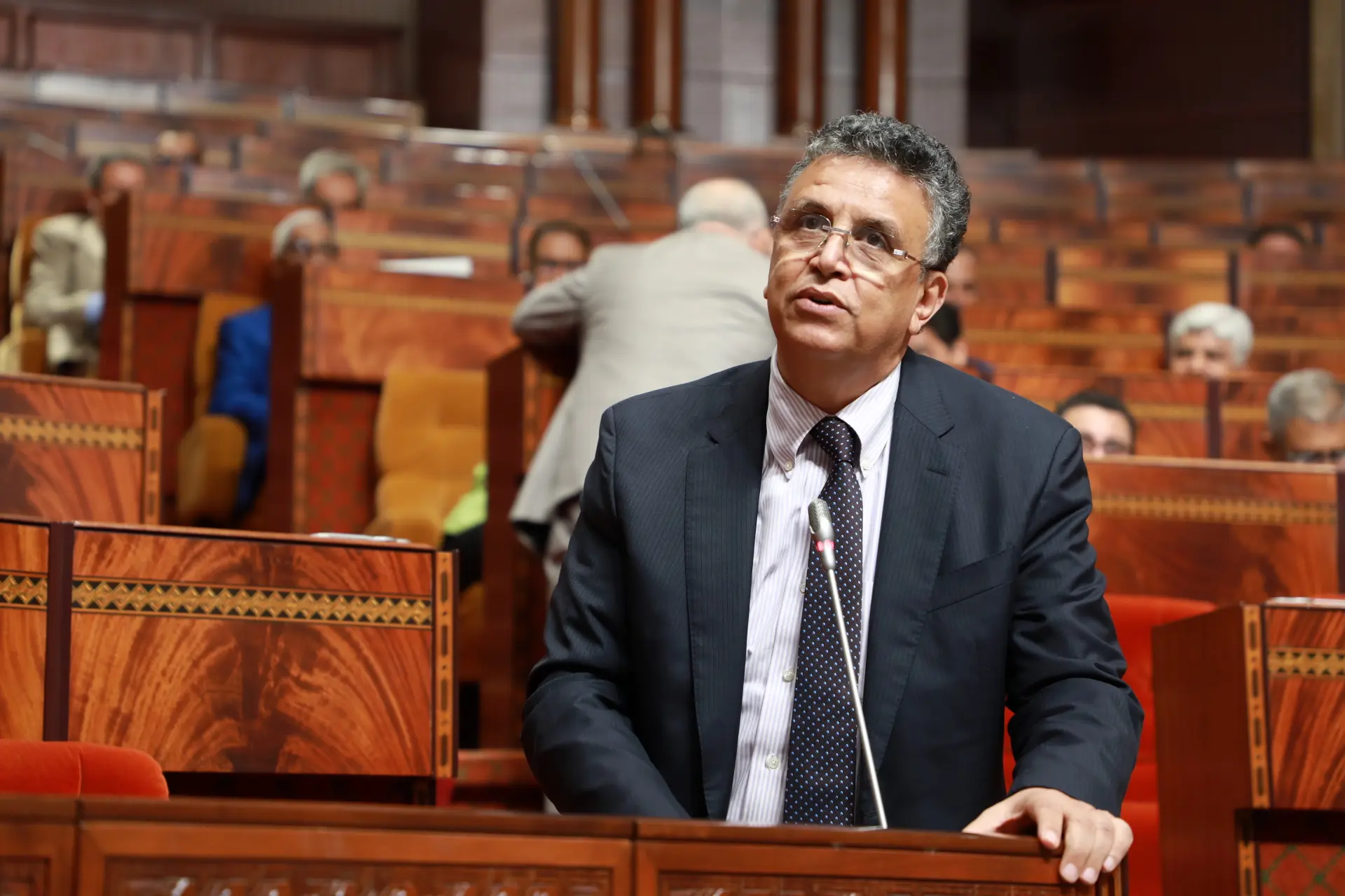 وهبي يتصدى لـ”الفوضى الرقمية” ويتوعد المتحرشين الكترونيا بعقوبات مشددة