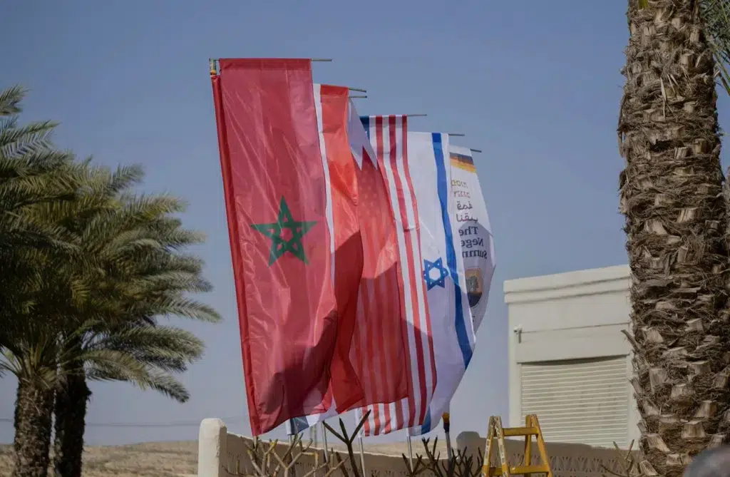 صحيفة عبرية: المغرب يلغي استضافة قمة النقب بسبب تحركات إسرائيل الاستيطانية