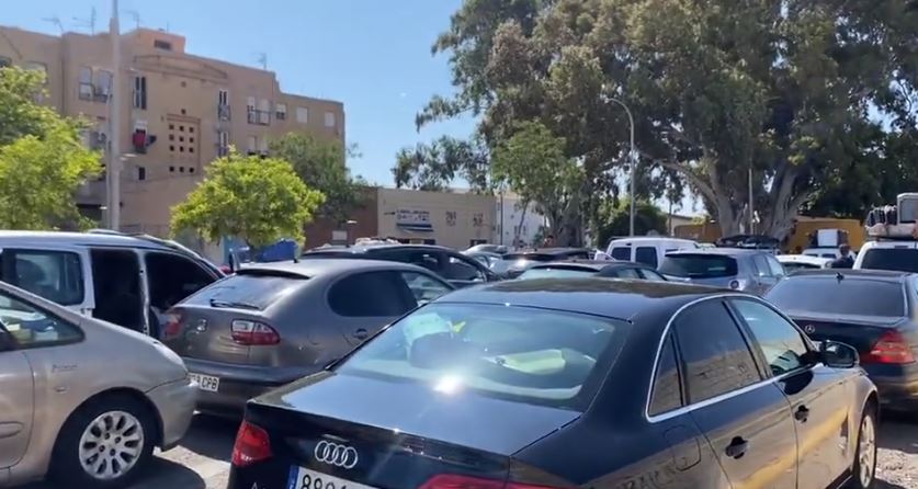 عملية مرحبا.. طابور طويل بمعبر مليلية المحتلة يثير استياء المغاربة المقيمين بالخارج
