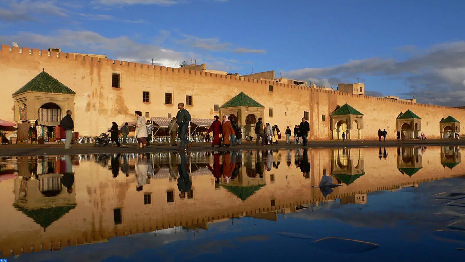 استغلال فنادق عتيقة بمكناس لاحتضان روائع الصناعة التقليدية