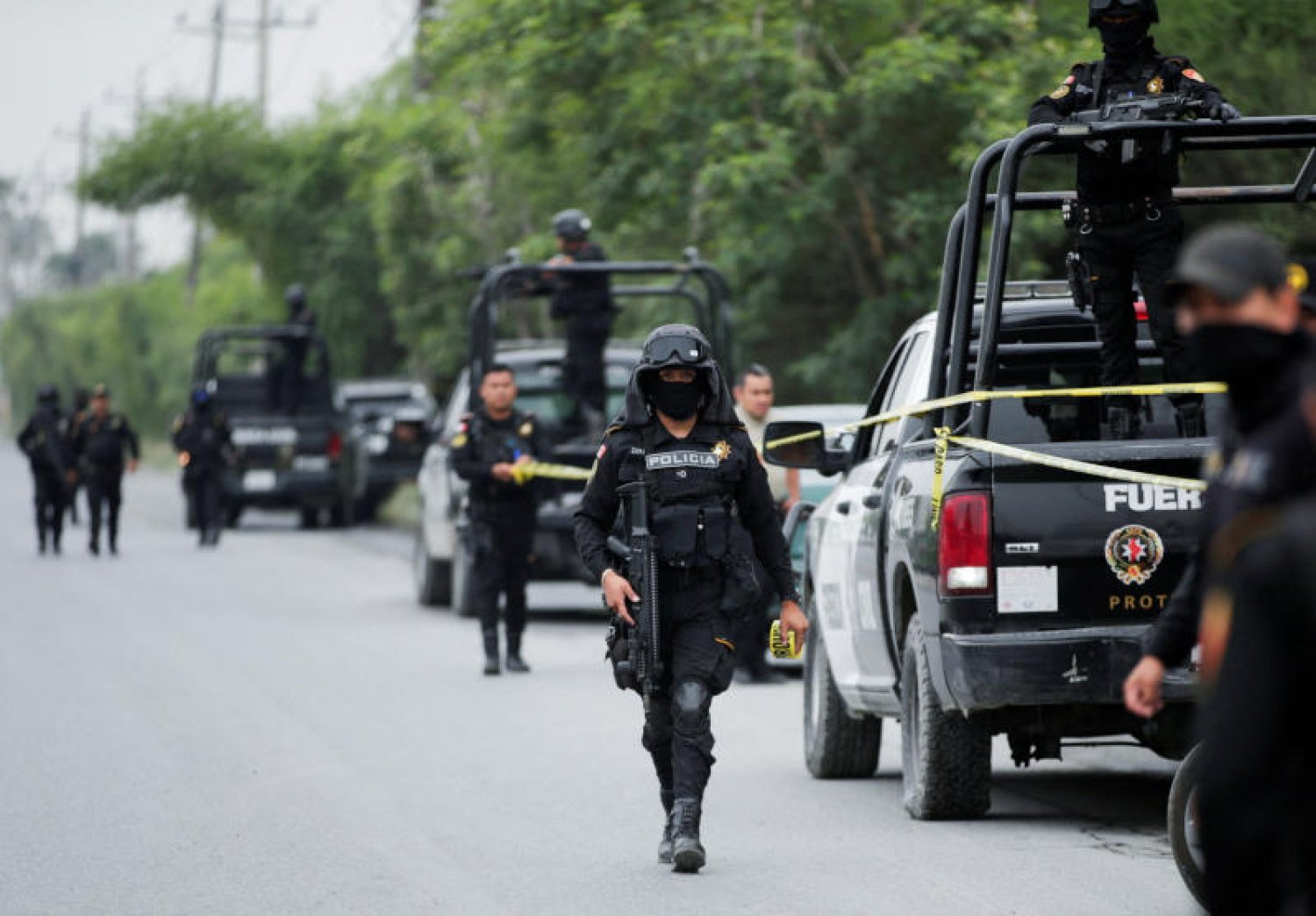المكسيك.. مسلحون يخطفون 14 موظفا في الشرطة