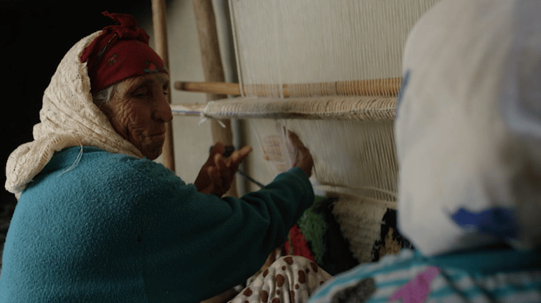 يرصد تعاطي نساء أمازيغيات مع الجمال.. “ذاكرة جسد” فيلم وثائقي يقص شريطه الأول بالرباط