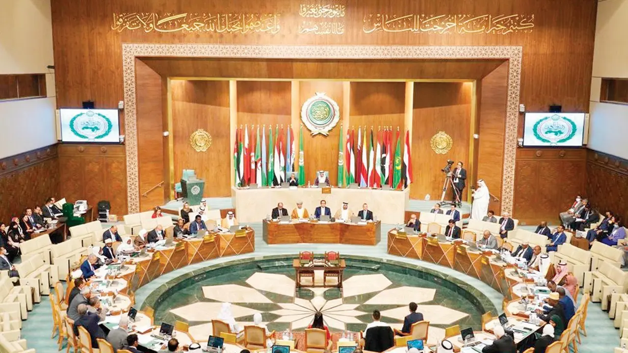 بعد حرق نسخة من القرآن.. البرلمان العربي يدعو أوروبا لإصدار تشريع يجرم ازدراء الأديان
