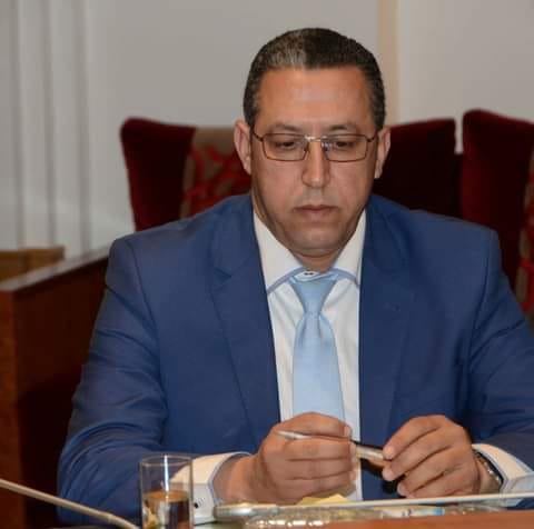 سمو الدستور ورجل القشّ في ضرورة التوازن المؤسساتي