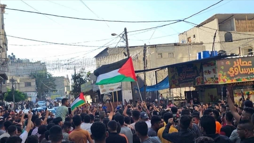 طالبت بإنهاء الانقسام الفلسطيني.. تظاهرات بغزة تنديدا بتدهور المعيشة