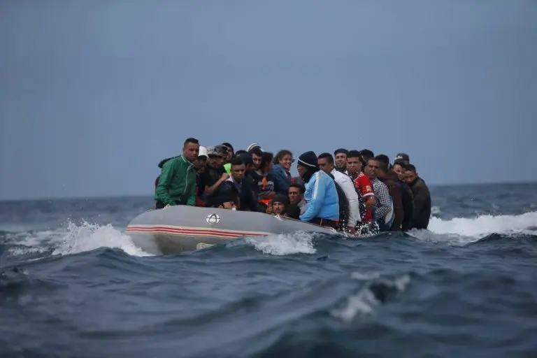 البحرية الملكية تقدم المساعدة لـ 56 مرشحا للهجرة