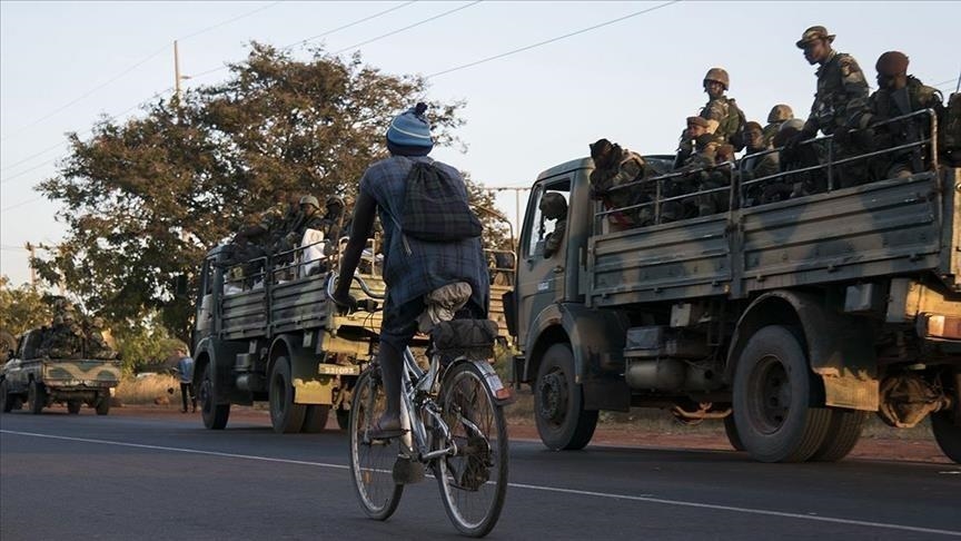 لوموند: الاتحاد الإفريقي يعارض التدخل العسكري بالنيجر