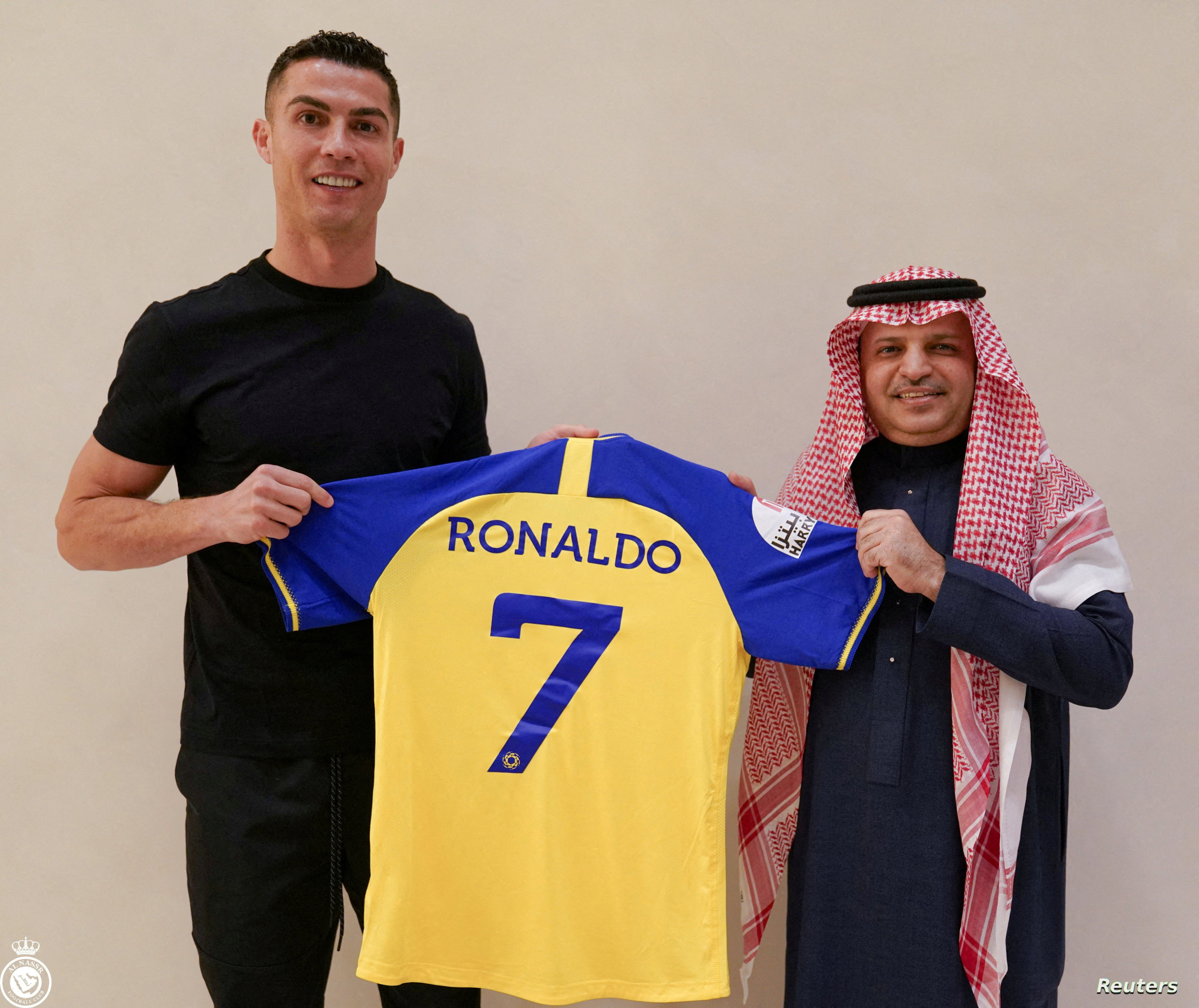 استقطاب نجوم كرة القدم.. مشروع سعودي “طويل الأمد” لمنافسة الدوريات الأشهر عالميا