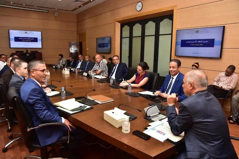 غياب إجابات نهائية لبنموسى ينهي اجتماعه بالنقابات دون حسم للنظام الأساسي الجديد