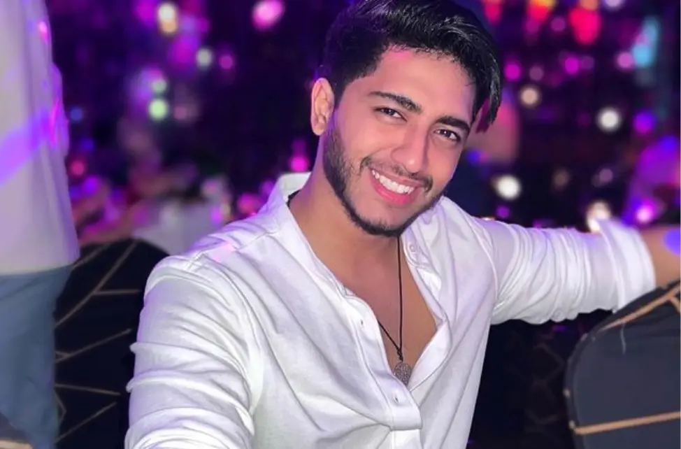 مهدي فاضيلي: صوتي طبيعي وتشبيهي بلمجرد لا يزعجني وأتمنى الغناء إلى جانبه