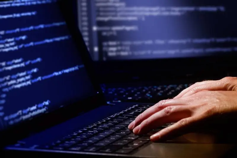 مشروع مرسوم يتيح إحداث المقاولات بطريقة إلكترونية ولجنة وطنية لتتبع الملفات المستعجلة