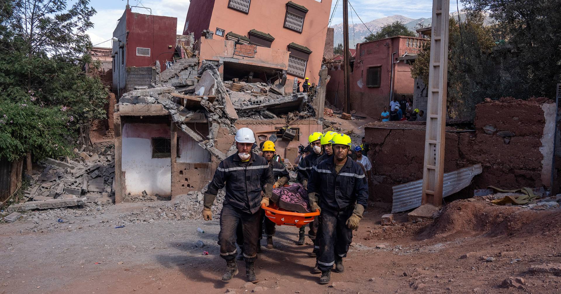 عاجل.. وفيات زلزال المغرب ترتفع إلى 2681 شخصا وعدد الجرحى يتجاوز 2500 شخص