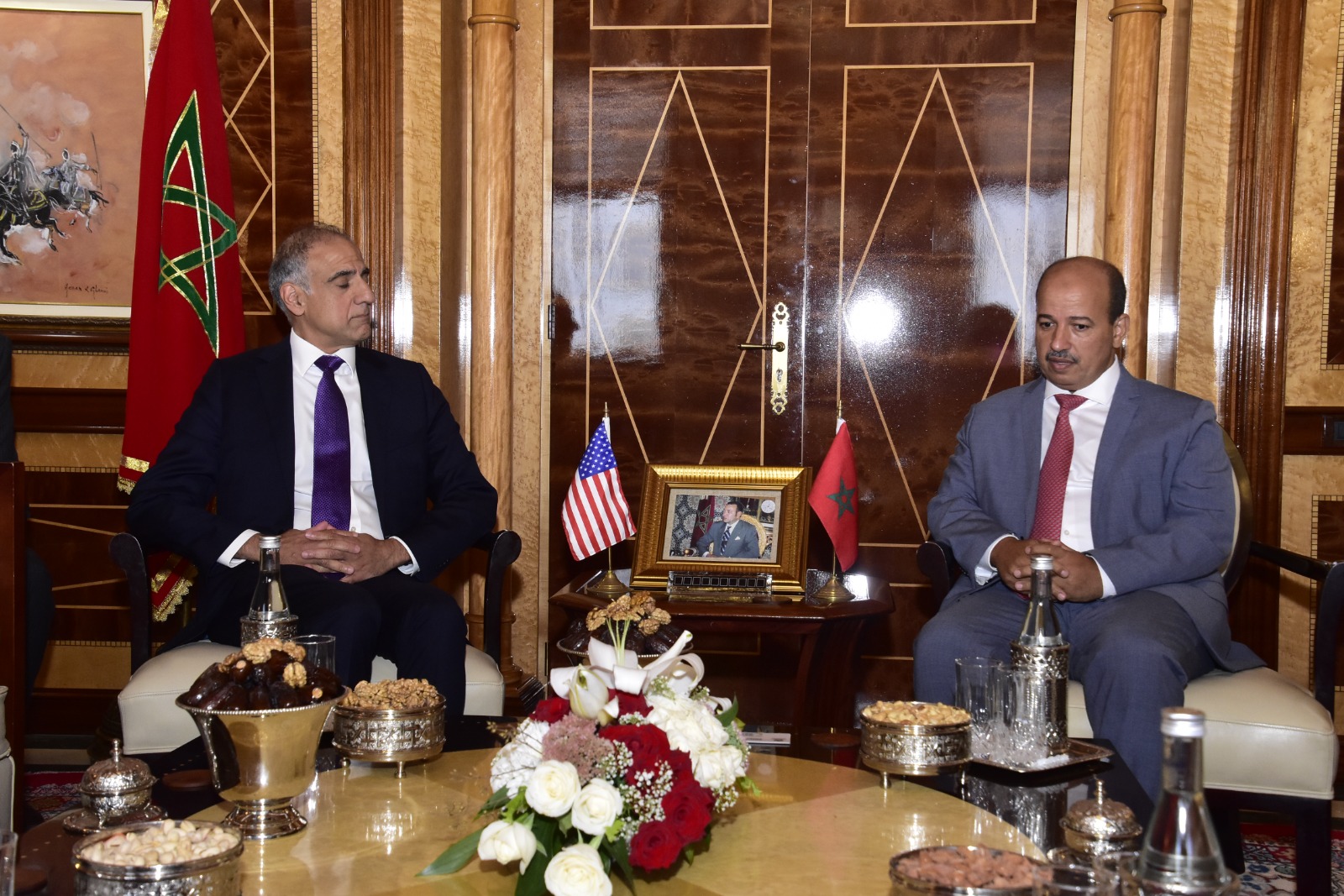 السفير الأمريكي يؤكد استعداد واشنطن دعم المغرب لمواجهة مخلفات الزلزال