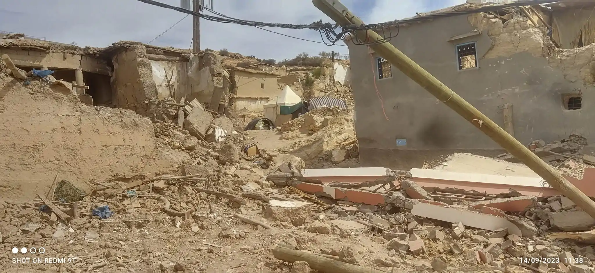 “مكتب الحافظي” يتجنّد لإعادة الكهرباء لأكثر من 1000 قرية متضررة من زلزال الحوز