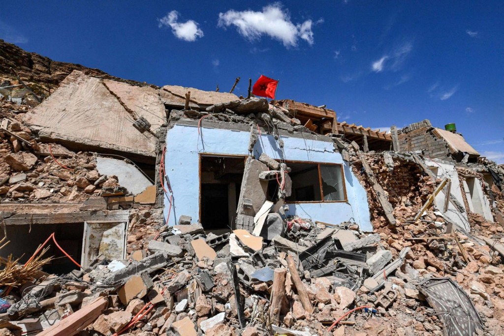 المغرب يدرس استعمال “الردوم” الناتجة عن سقوط المباني بزلزال الحوز بعملية إعادة الإعمار
