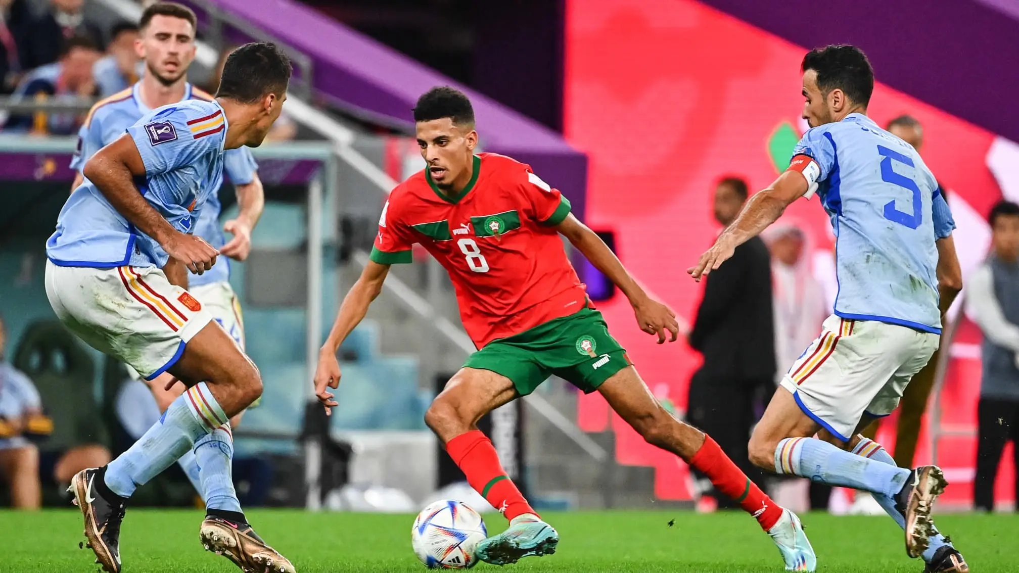 ليكيب عن أوناحي: لاعب الوسط الجوال