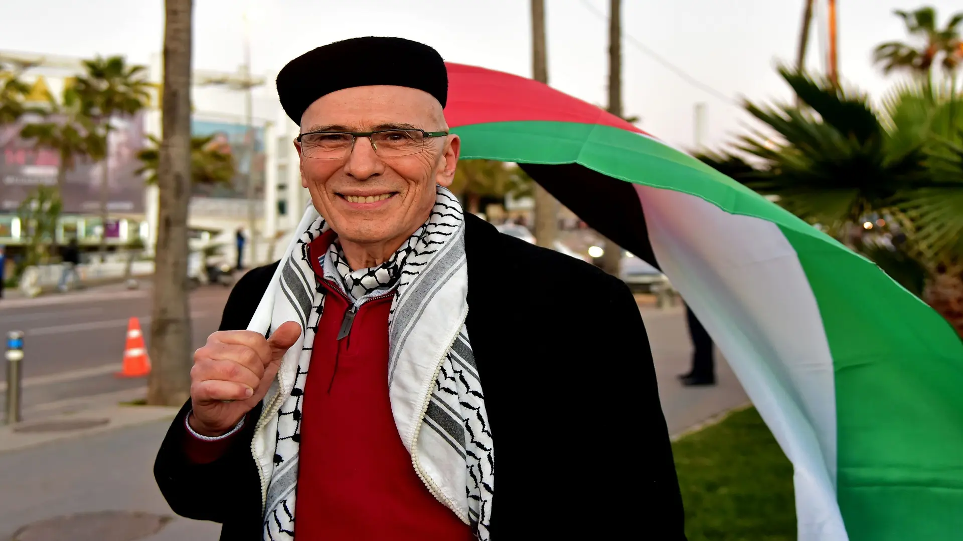 أسيدون: “ماكدونالدز” ليست ضمن لائحة المتاجر المطلوب مقاطعتها من طرف حركة bds العالمية