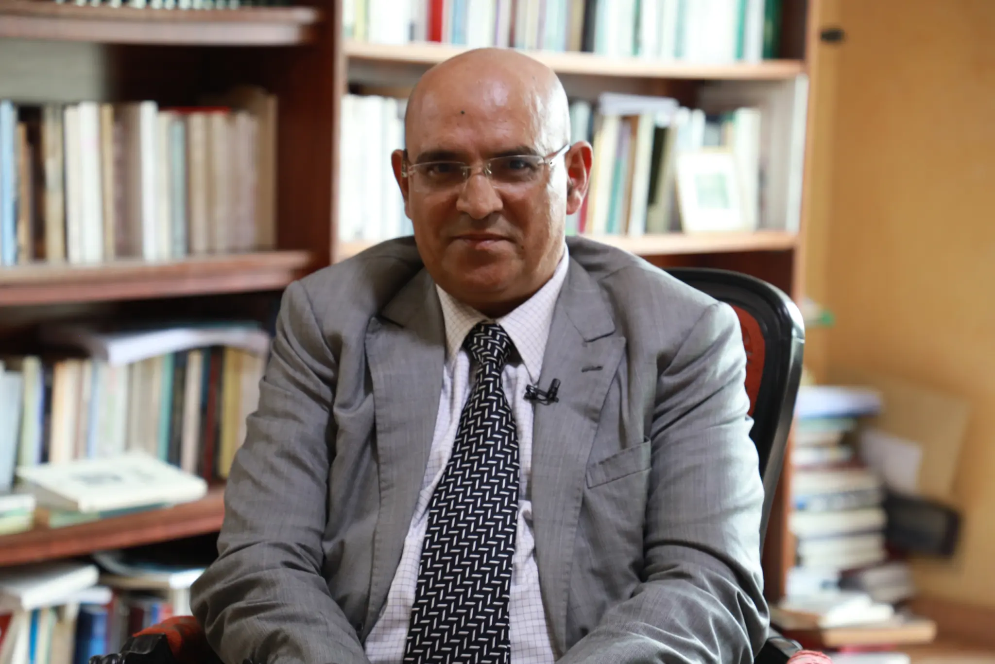 أوريد: ما يقع في غزة إبادة شعب ويجعل علاقة العرب وإسرائيل أكثر بعدا من أي وقت مضى