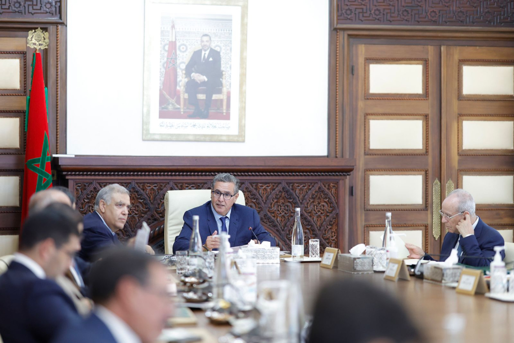 زلزال الحوز.. الحكومة تطلق دعم إعادة البناء وتحدد تاريخ إصدار تراخيصه وتوزع دعم على الفلاحين