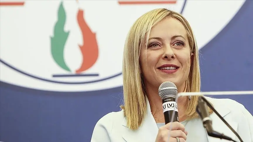رئيسة وزراء إيطاليا تنفصل عن شريكها بسبب التمييز ضد المرأة