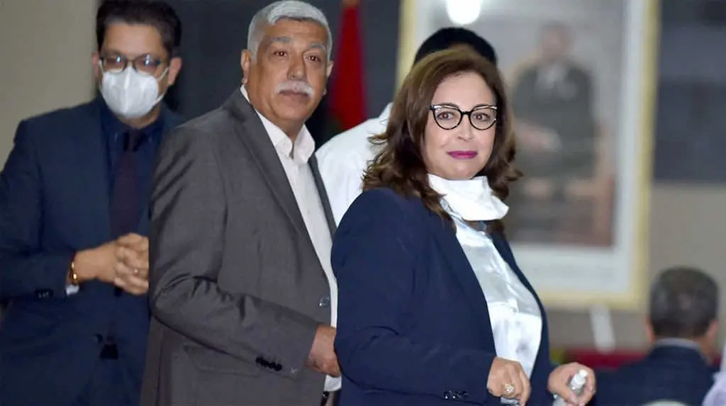 أغلالو تواجه دورة استثنائية ساخنة ومستشارون يحشدون الأغلبية لإسقاط حلفائها بالمجلس
