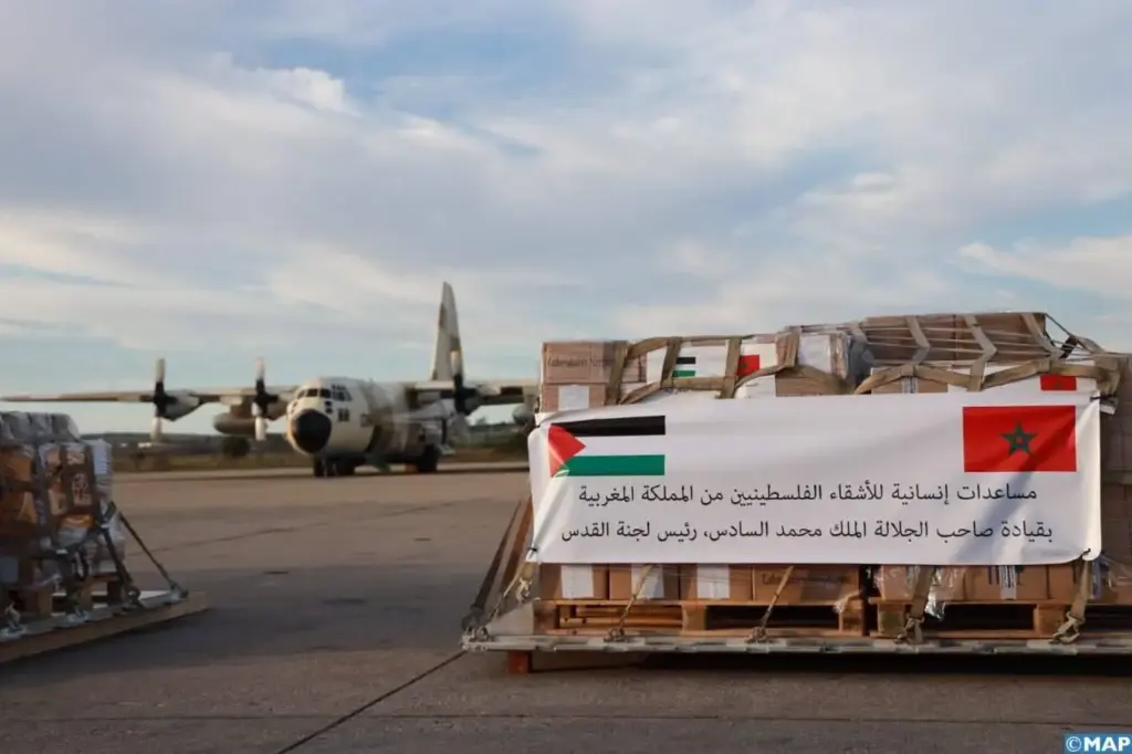 وصول المساعدات الإنسانية المغربية الموجهة للفلسطينيين إلى مصر