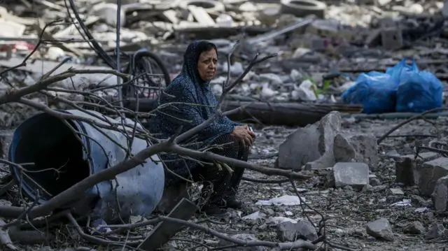 منظمات حقوقية تستنكر انقطاع الاتصالات والإنترنت في قطاع غزة