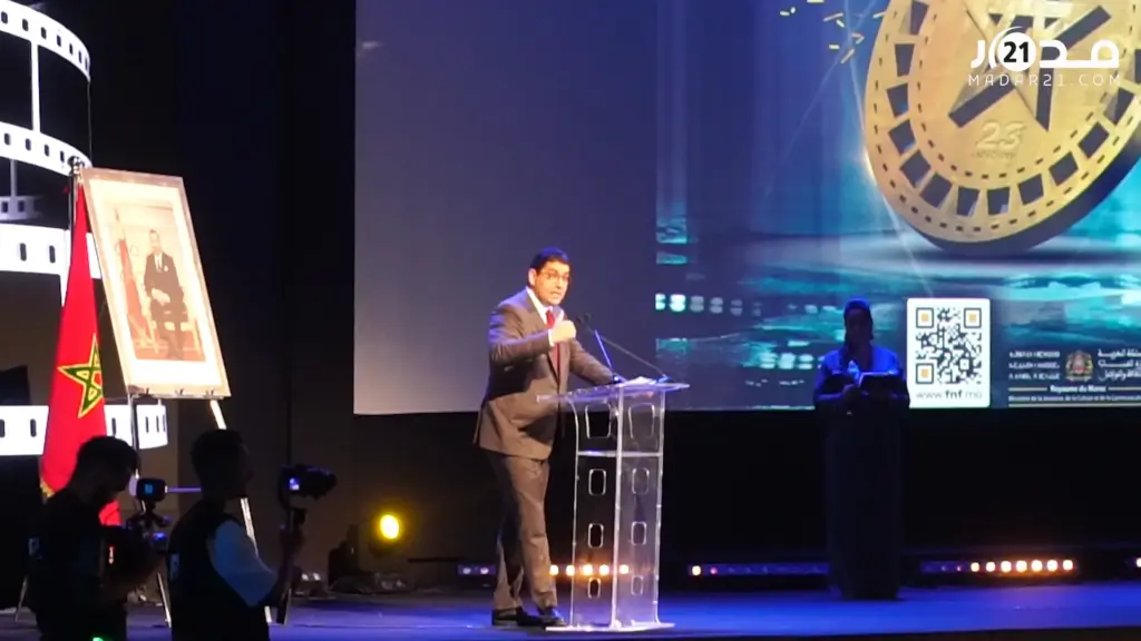 بنسعيد يعد بتفعيل “العقد النموذجي” لتحسين وضعية الفنان ويكشف تفاصيل مشروع 150 قاعة سينمائية
