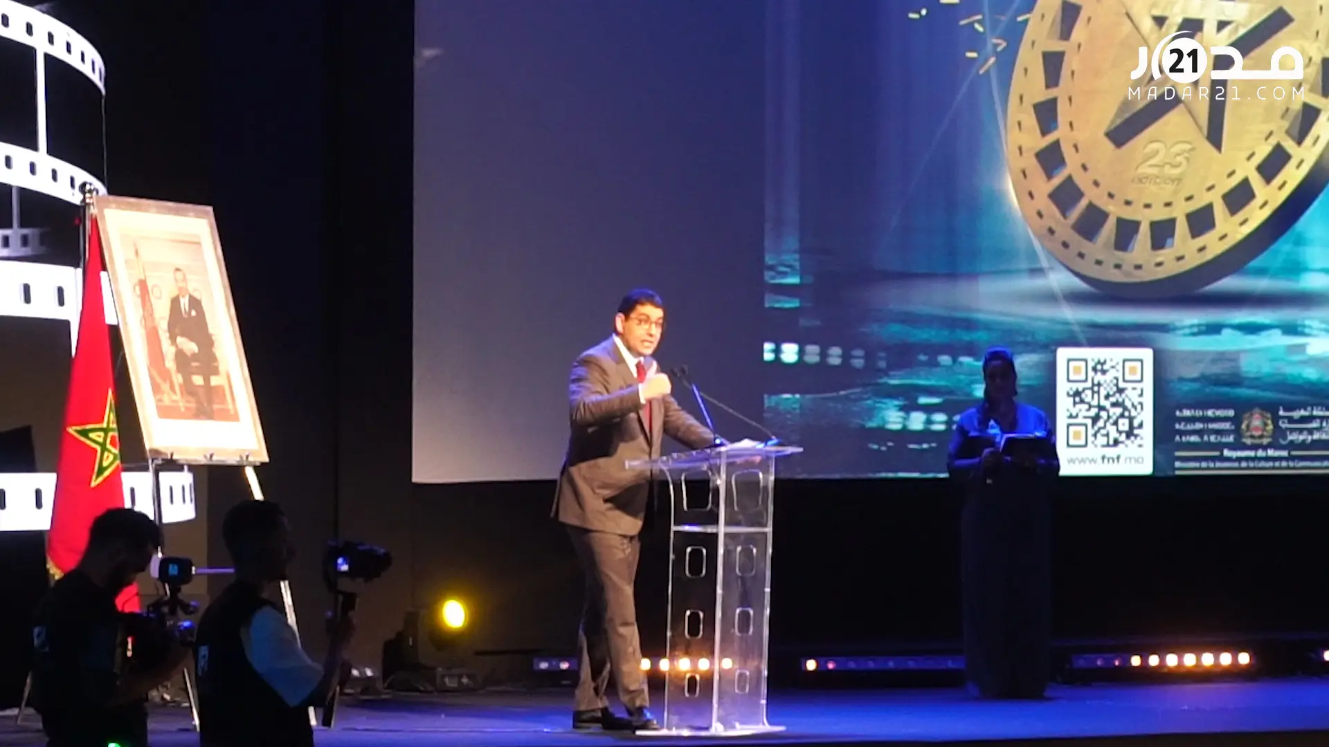 بنسعيد يعد بتفعيل “العقد النموذجي” لتحسين وضعية الفنان ويكشف تفاصيل مشروع 150 قاعة سينمائية
