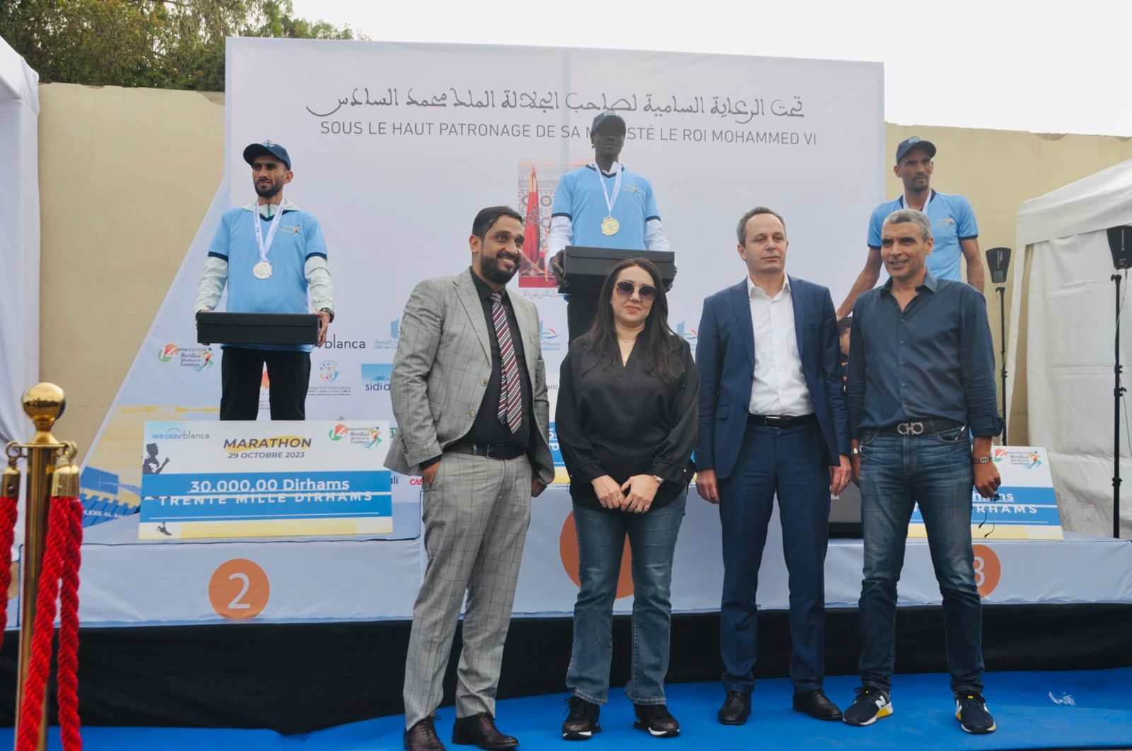 الكيني ليمو كيبروب يتوج بلقب الماراطون الدولي بالبيضاء