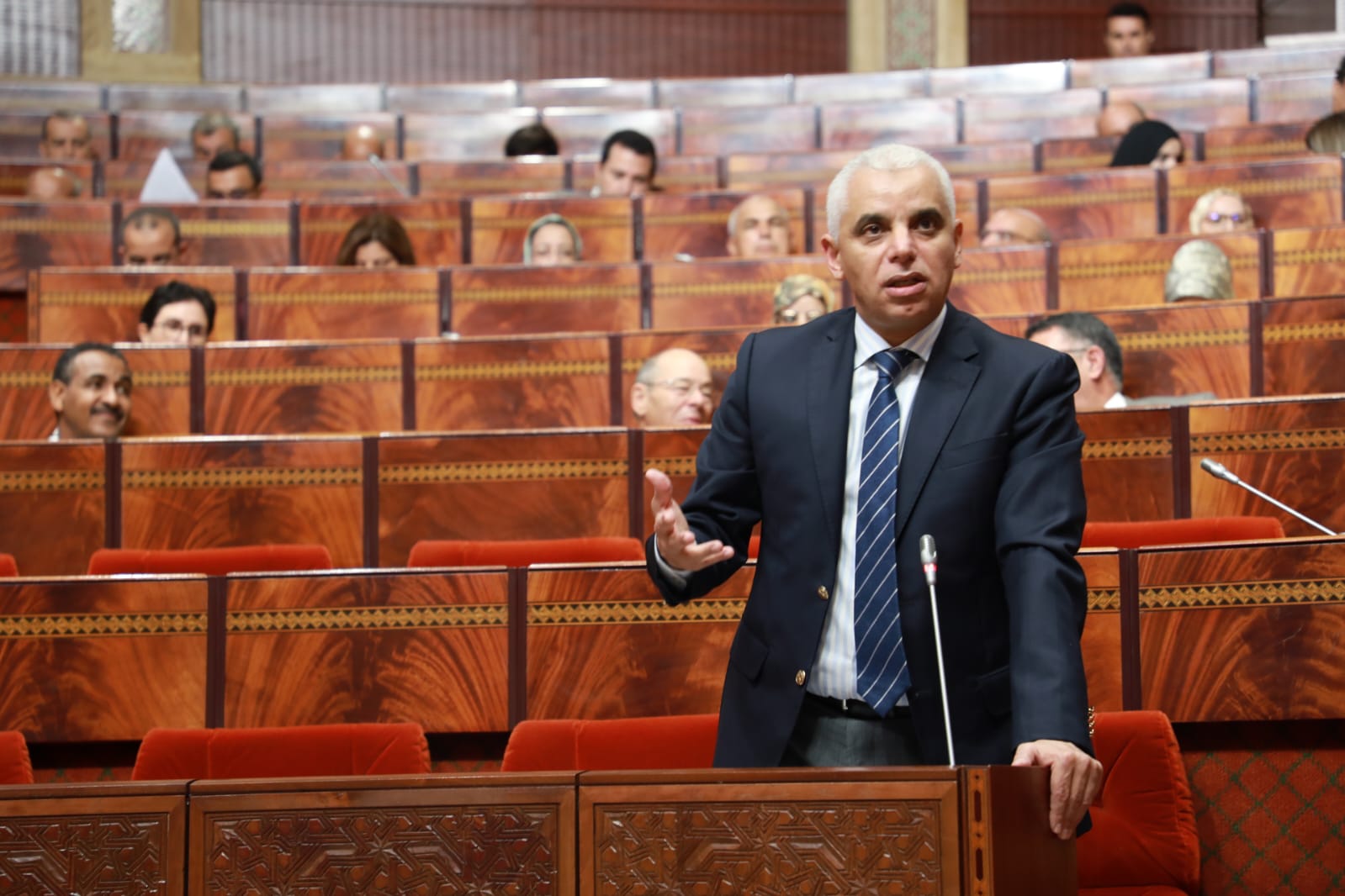 آيت الطالب يقر باختلالات مصحات خاصة وينفي ارتفاع أسعار الأدوية