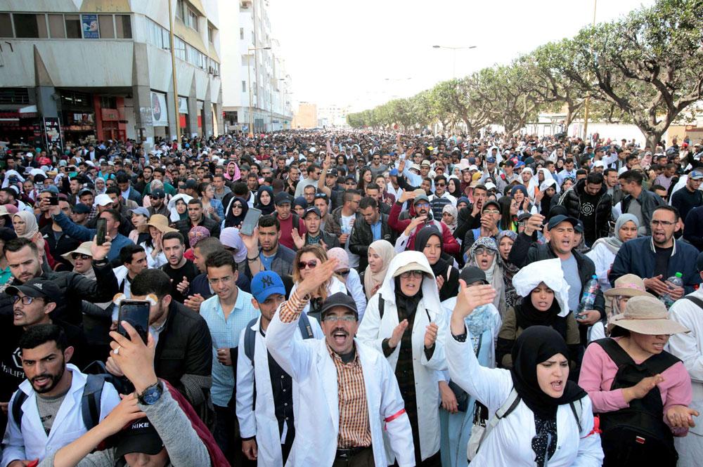 عاجل.. وزارة التربية الوطنية تباشر الاقتطاع من أجور الأساتذة المضربين ابتداء من نونبر الجاري