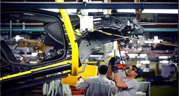 ضريبة الكربون الأوروبية تدخل حيز التطبيق