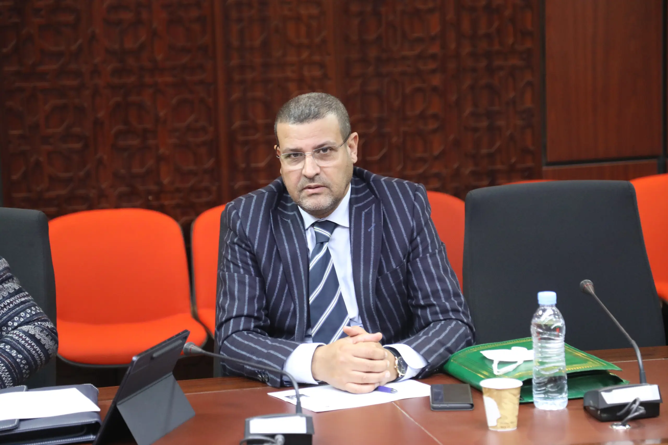 حيكر: تكليف شركة العمران بإنجاز عدد من المشاريع الحكومية يطرح تخوفات كثيرة