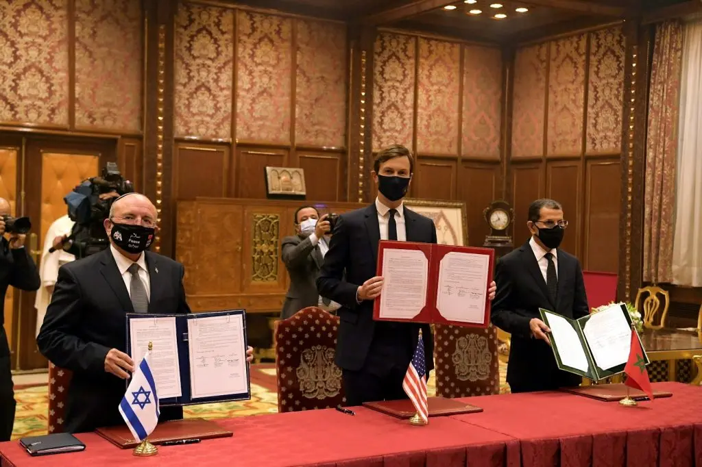 “انهيار التطبيع شعبيا” يسائل مستقبله الرسمي وتأثيره على قدرة المغرب التفاوضية حول فلسطين