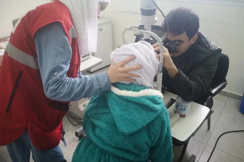 5600 مستفيد من قافلة في طب وجراحة العيون ببولمان